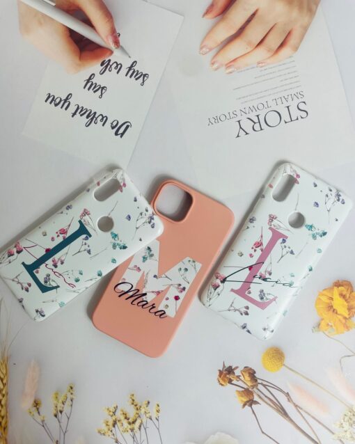 Funda Personalizada Diseño Flores con Nombre - Imagen 5